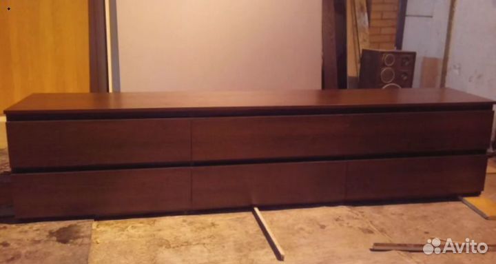 Тумба под тв 2400 мм