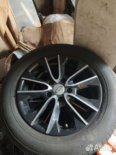 Колеса в сборе для камри 215/60 R16 95