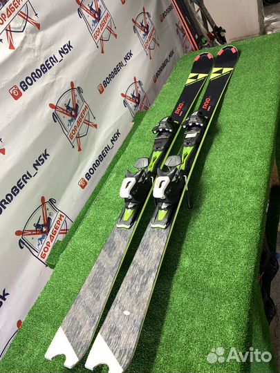 Горные лыжи новые