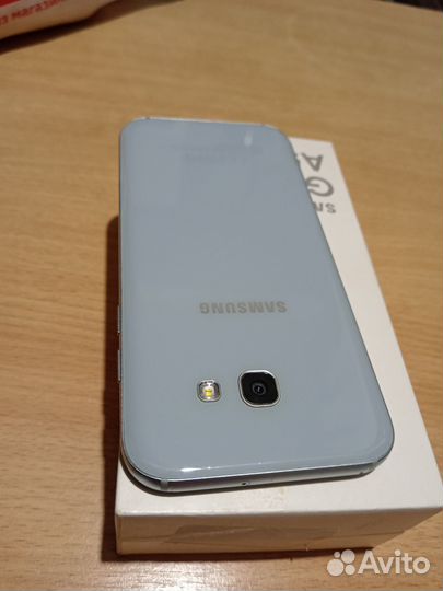 Samsung Galaxy A5 (2017) SM-A520F/DS, 3/32 ГБ