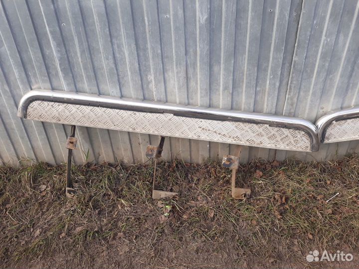 Продам пороги для внедорожника с площадкой 1250х16