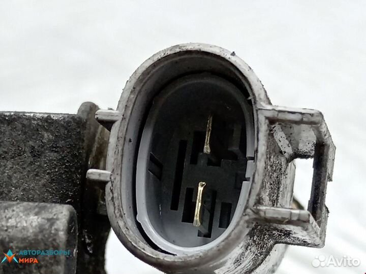 Кронштейн топливного фильтра Mitsubishi Outlander