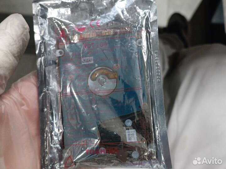 Жесткий диск Toshiba sata-III 1Tb hdwl110uzsva