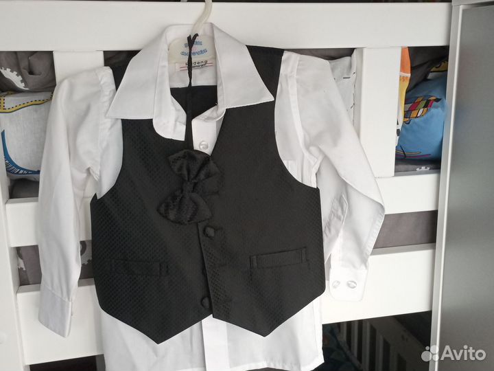 Костюм тройка на мальчика