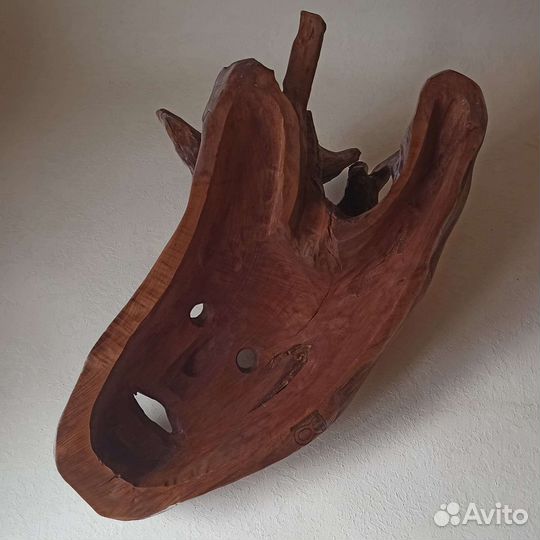 Деревянная маска. Можжевельник. Интерьер