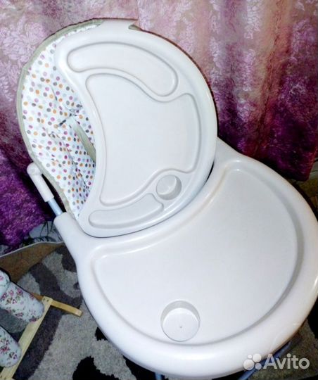 Стульчики для кормления 2 штуки