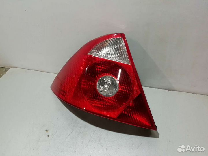 Фонарь левый Форд Мондео 3 (2003-2005г) рестайл