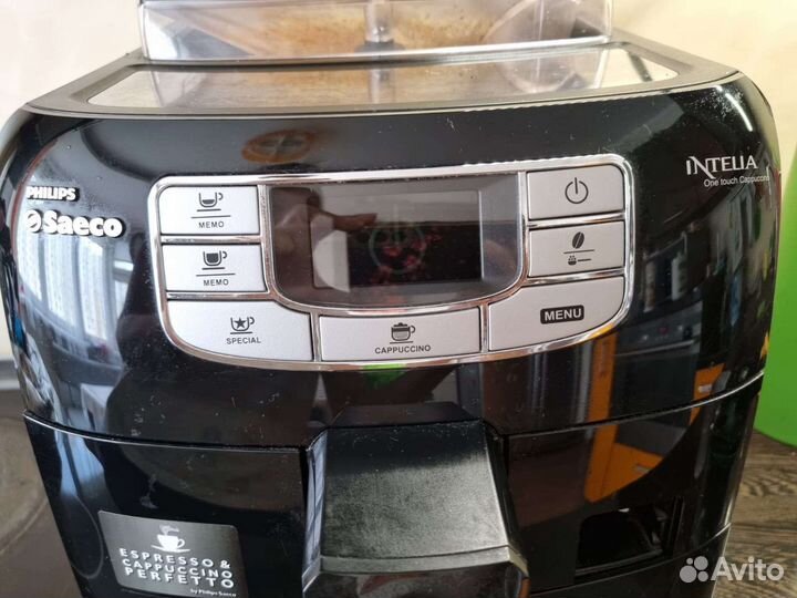 Кофемашина philips saeco intelia