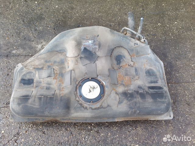 Ниссан Максима А 32,33-бензобак