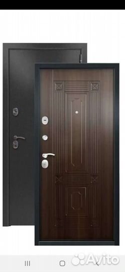 Входная уличная дверь с терморазрывами