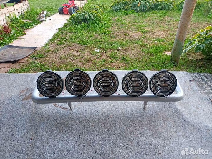 Дополнительные фары дальнего света