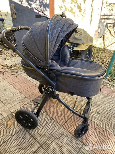 Продам коляску 2 в 1