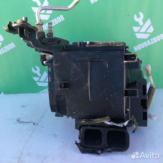 Корпус отопителя Мазда 6