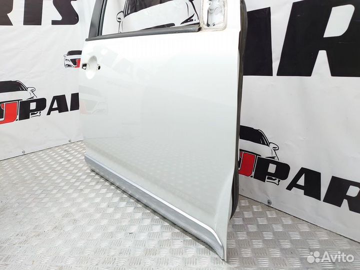 Дверь передняя Mitsubishi Outlander