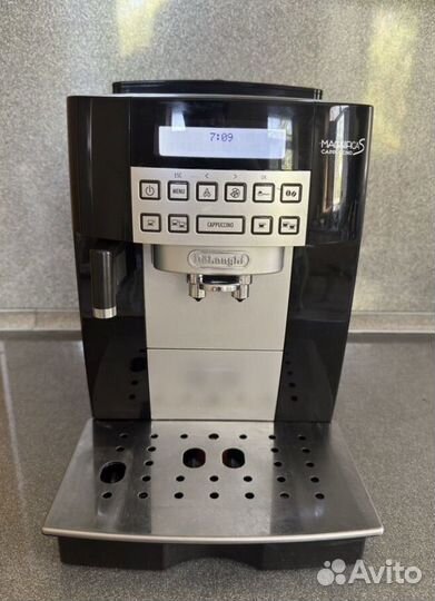 Кофемашина delonghi magnifica s cappuccino