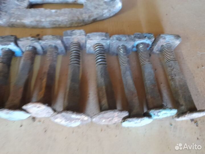 Петли старинные 100 лет