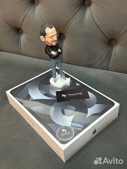 iPad Air (5th Generation) Wi-Fi 64gb space gray