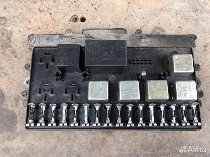 Блок предохранителей Иж 2126 Ода