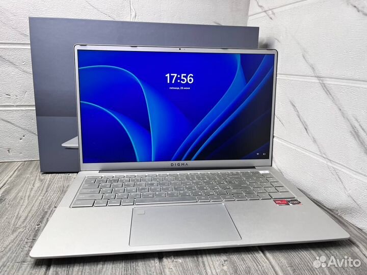 Ноутбук Digma Pro Sprint M Silver/16.1