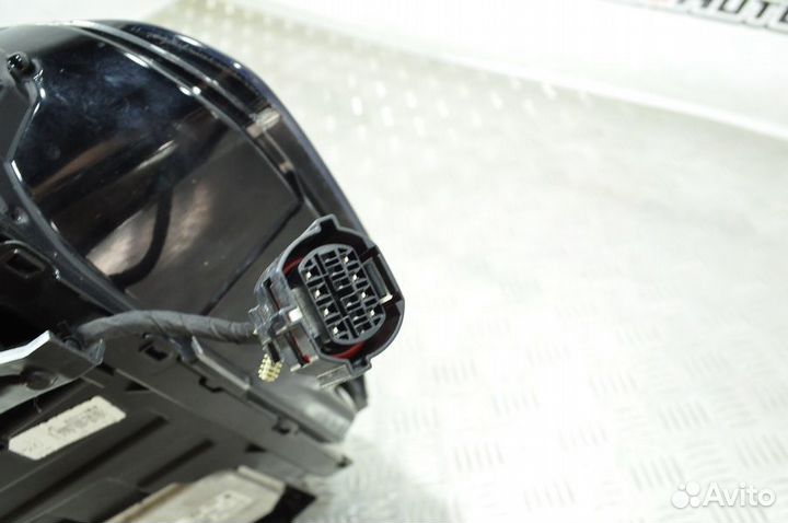 Б/У Б/У Фара передняя левая Hyundai Grandeur 7