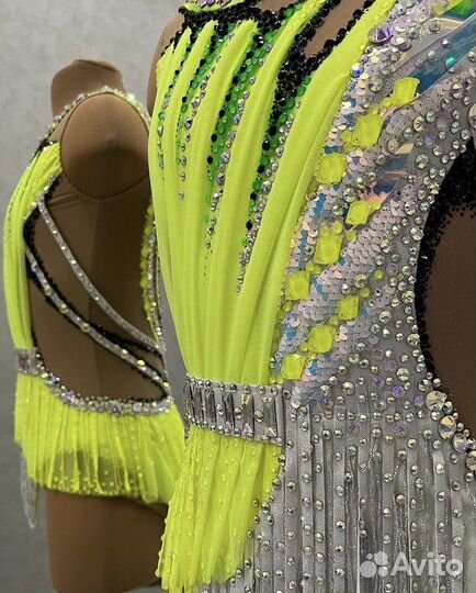 Купальник для художественной гимнастики