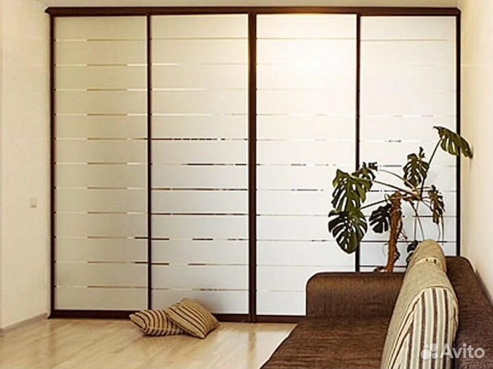 Шкаф встраиваемый