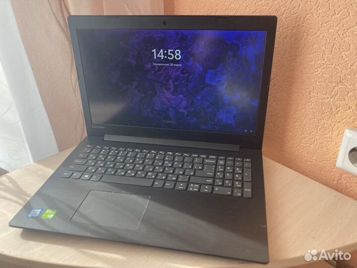 Ноутбук lenovo