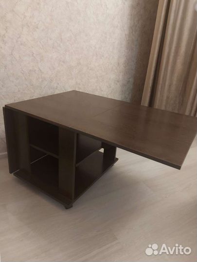 Журнальный столик