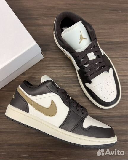 Nike Air Jordan 1 Low Shadow Brown