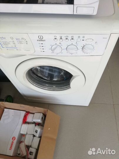 Стиральная машина indesit