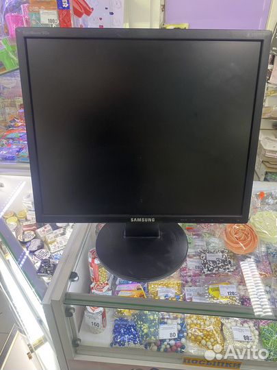 Монитор samsung 943N