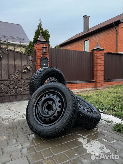 Колеса зимние Bridgestone