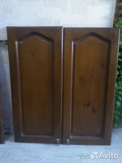 Кухонные фасады из массива бу 5 шт