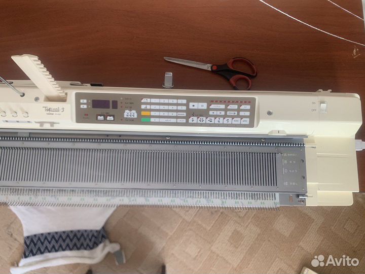 Вязальная машина электронная Brother KH 930