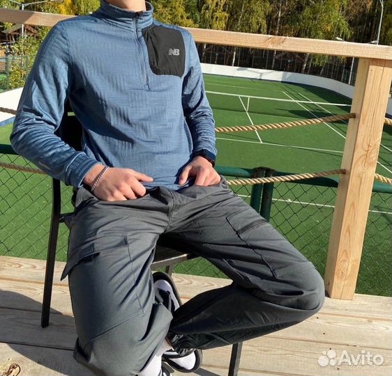 Лонгслив new balance