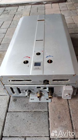 Газовый водонагреватель