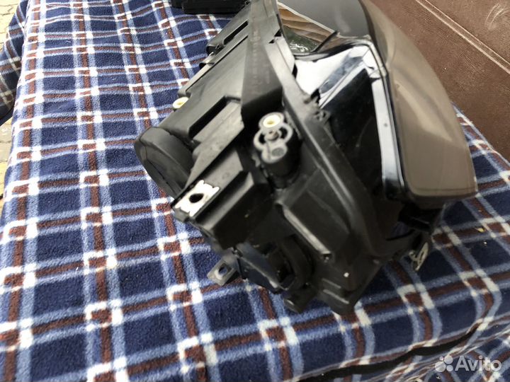 Левая фара 5G1 941 005 на Фольксваген гольф 7