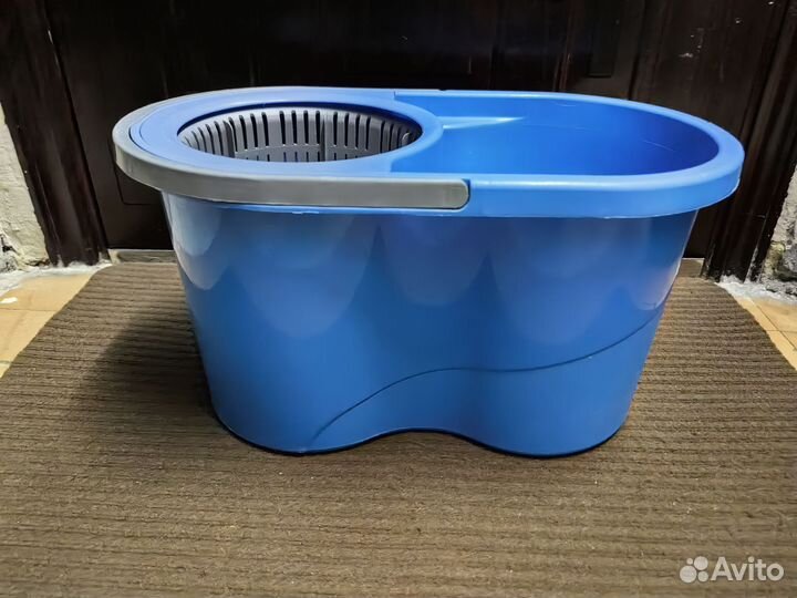 Ведро без швабры