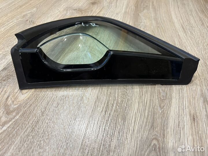 Стекло глухое боковое Seat Leon 2