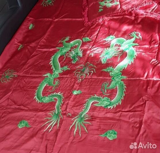 Винтажное вьетнамское покрывало с драконами