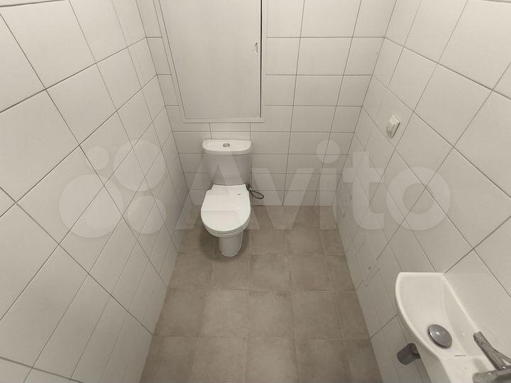 Аукцион: 1-к. квартира, 58,2 м², 10/17 эт.