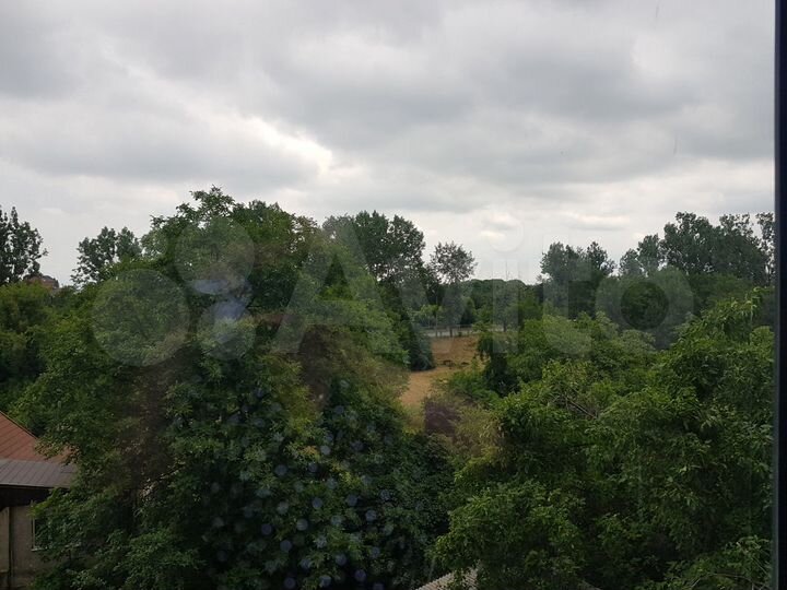 2-к. квартира, 82 м², 3/16 эт.