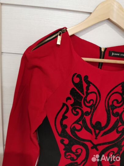 Платье женское, размер M (42-46)