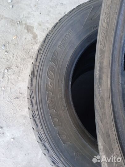 Dunlop Grandtrek AT3 205/70 R15 28G