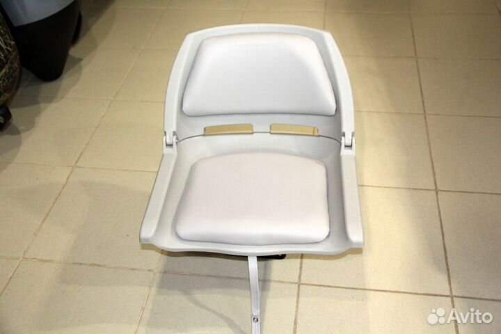 Кресло в лодку складное с мягкими накладками Серое