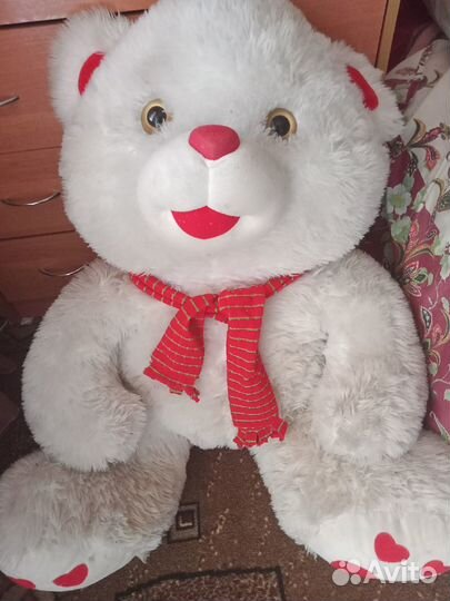 Плюшевый медведь