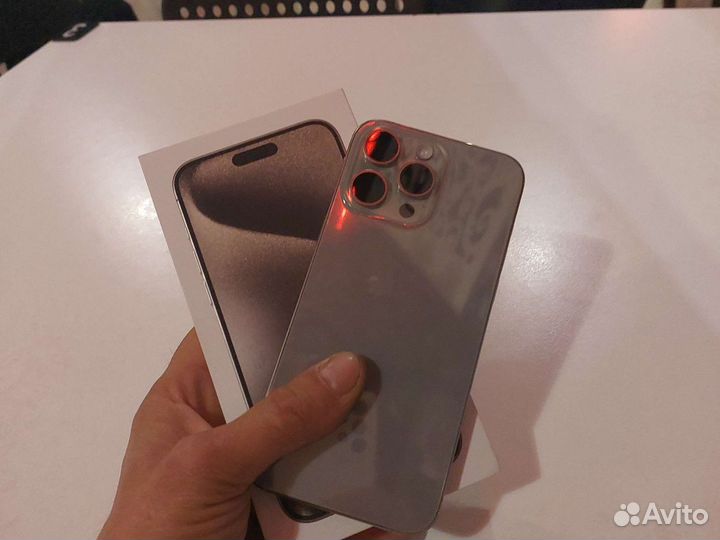 iPhone 15 Pro Max, 256 ГБ
