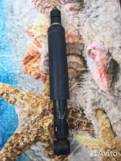 Задний амортизатор газ