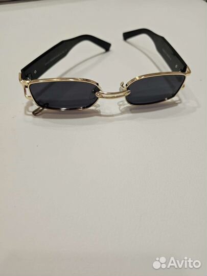 Солнцезащитные очки