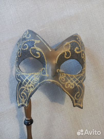 Венецианская маска